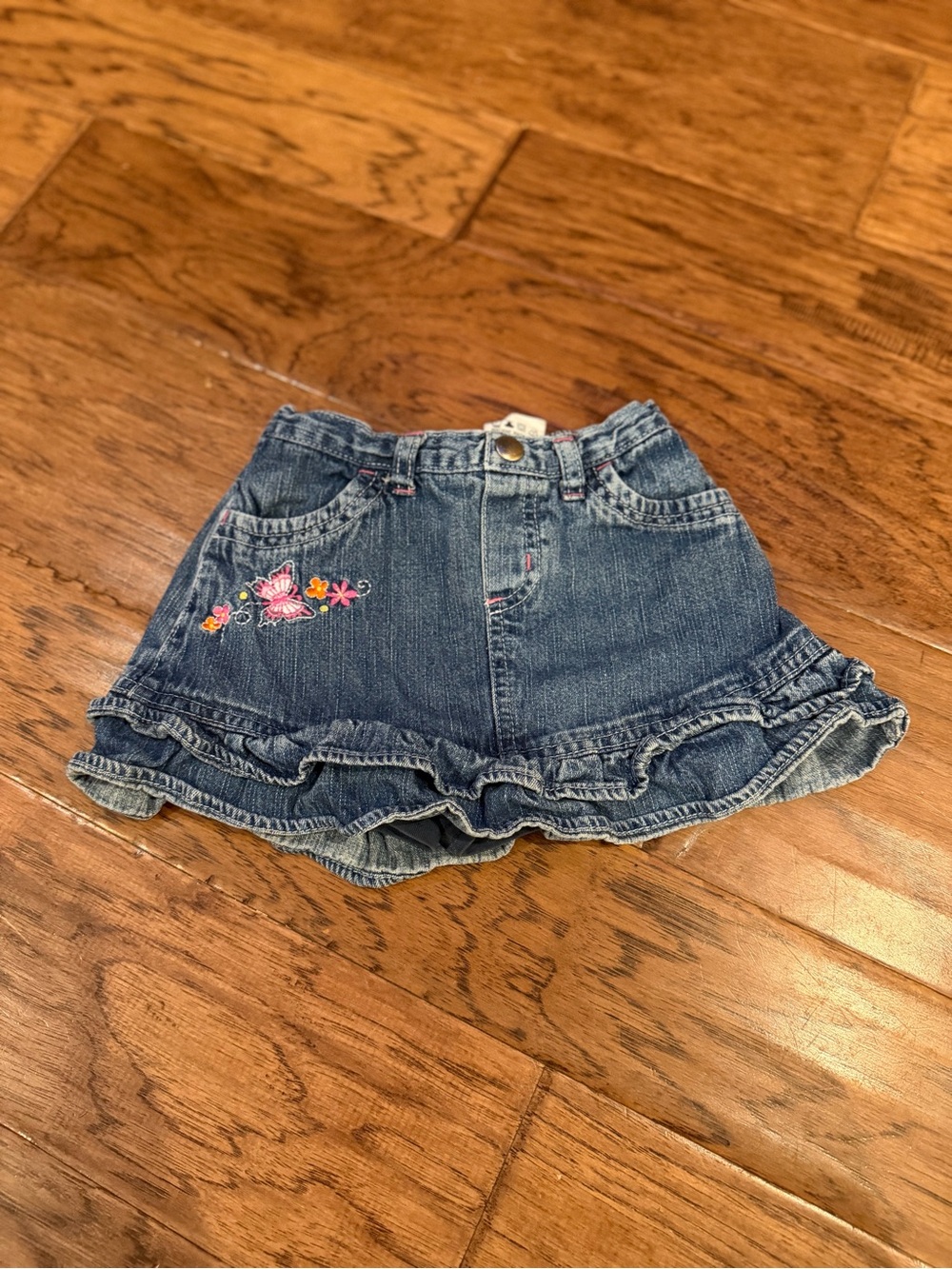 Vintage Y2K 2007 Nickelodeon 3T skirt with shorts, built-in butterflies ruffles - Picture 3 of 9